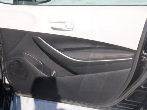 Used 2021 Toyota Corolla SE w/ Carpet Mat Package (TMS) FWD image 17