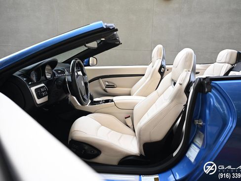 Used 2016 Maserati GranTurismo Sport image 29