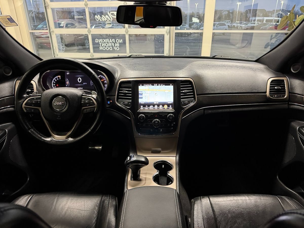 Used 2015 Jeep Grand Cherokee Limited AWD/4WD image 19