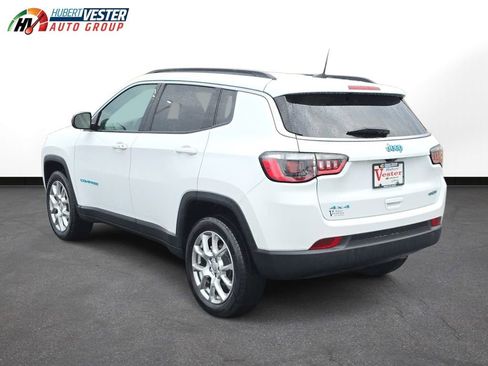 Used 2022 Jeep Compass Latitude image 8
