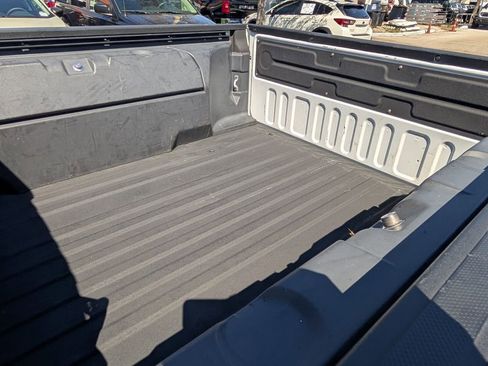 Used 2021 Toyota Tundra SR5 w/ Trail Edition image 15