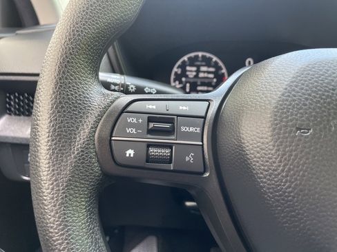 Certified 2025 Honda CR-V EX image 19