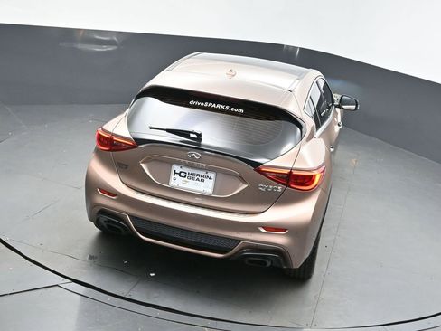 Used 2018 INFINITI QX30 Sport w/ Sport Leather Package image 35