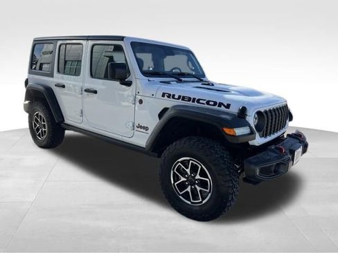 Used 2024 Jeep Wrangler Unlimited Rubicon image 10