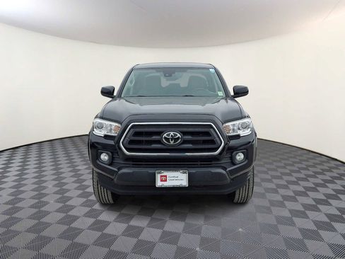 Certified 2020 Toyota Tacoma SR5 image 3