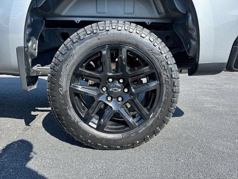 Used 2024 Chevrolet Silverado 1500 LT Trail Boss w/ Convenience Package II AWD/4WD image 27