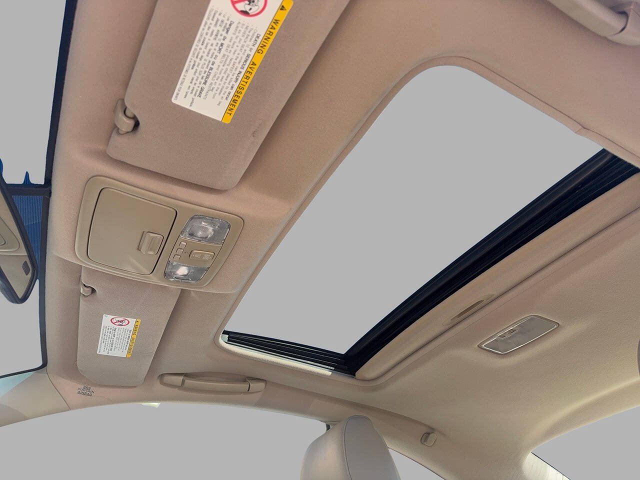 Used 2004 Toyota Solara SLE FWD image 16