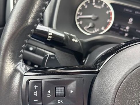 Certified 2023 Nissan Rogue SV w/ SV Premium B Package image 30