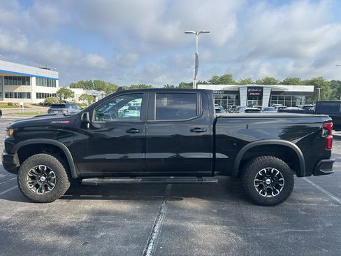 Used 2023 Chevrolet Silverado 1500 ZR2 AWD/4WD image 8