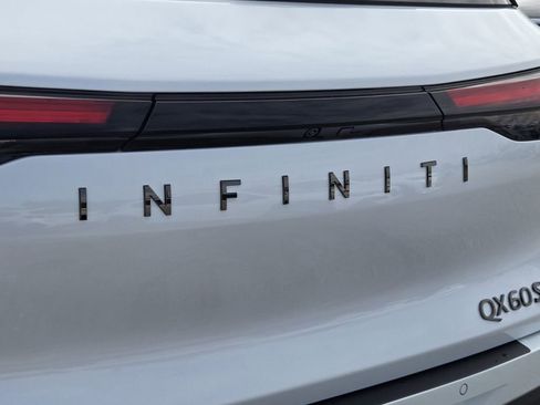 New 2026 INFINITI QX60 Sport w/ Dark Cargo Package AWD/4WD image 10