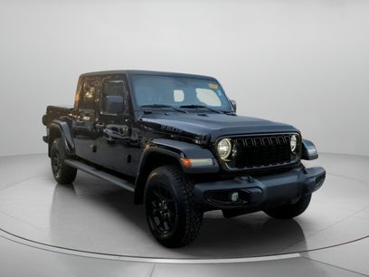 Used 2024 Jeep Gladiator Sport