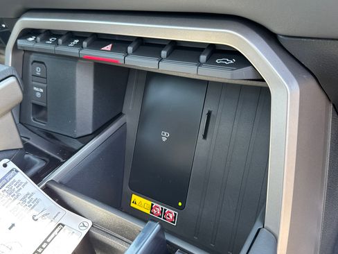 New 2026 Toyota Tundra Platinum AWD/4WD image 16
