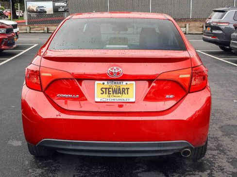 Used 2017 Toyota Corolla SE image 18
