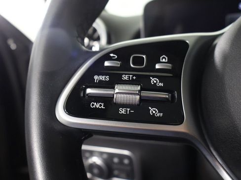 Used 2023 Mercedes-Benz GLB 250 4MATIC image 45