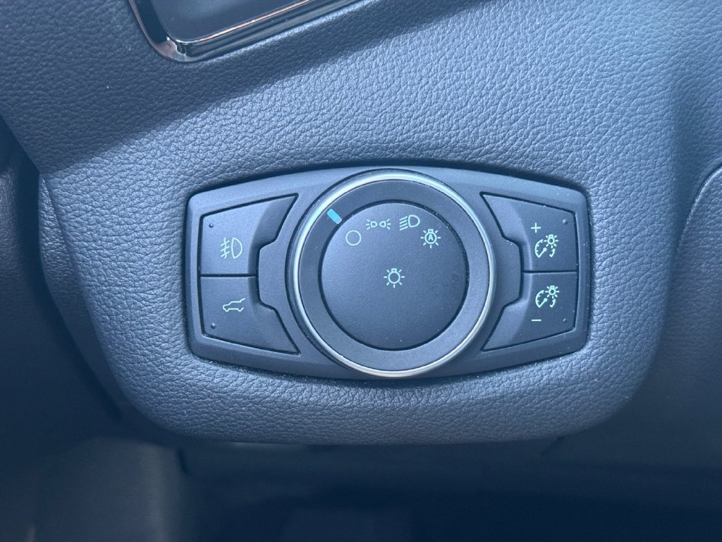 Used 2018 Ford Escape Titanium FWD image 18