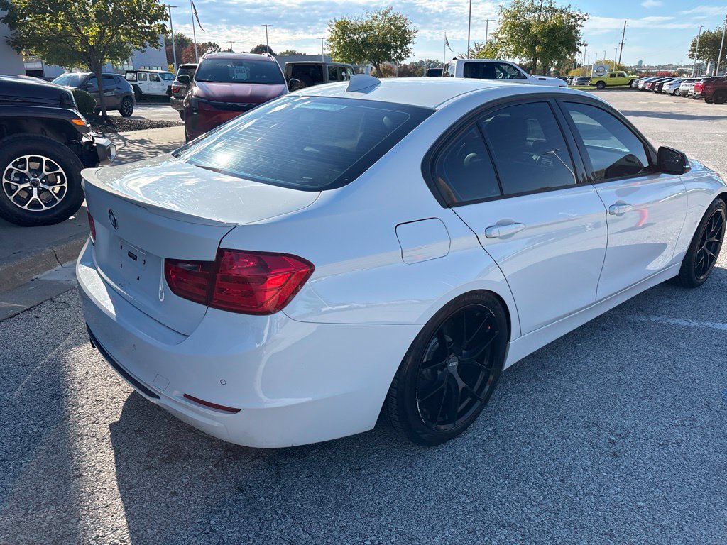 Used 2015 BMW 328i xDrive Sedan AWD/4WD image 8