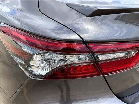 Used 2024 Toyota Camry XLE FWD image 29