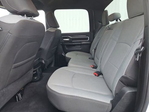 Used 2024 RAM 2500 Big Horn image 38