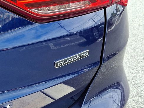 New 2025 Audi Q3 2.0T Premium image 24