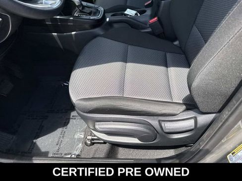 Used 2025 Kia Soul LX FWD image 15