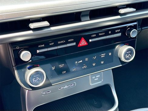 New 2026 Hyundai Ioniq 9 S image 11