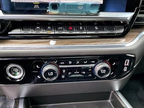 Used 2023 Chevrolet Silverado 1500 LT Trail Boss w/ Protection Package image 23