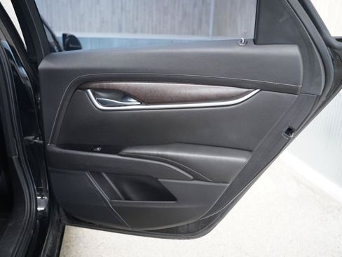 Used 2018 Cadillac XTS Luxury AWD/4WD image 33