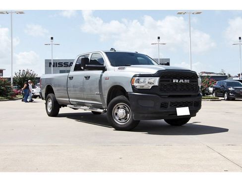 Used 2022 RAM 2500 Tradesman AWD/4WD image 1