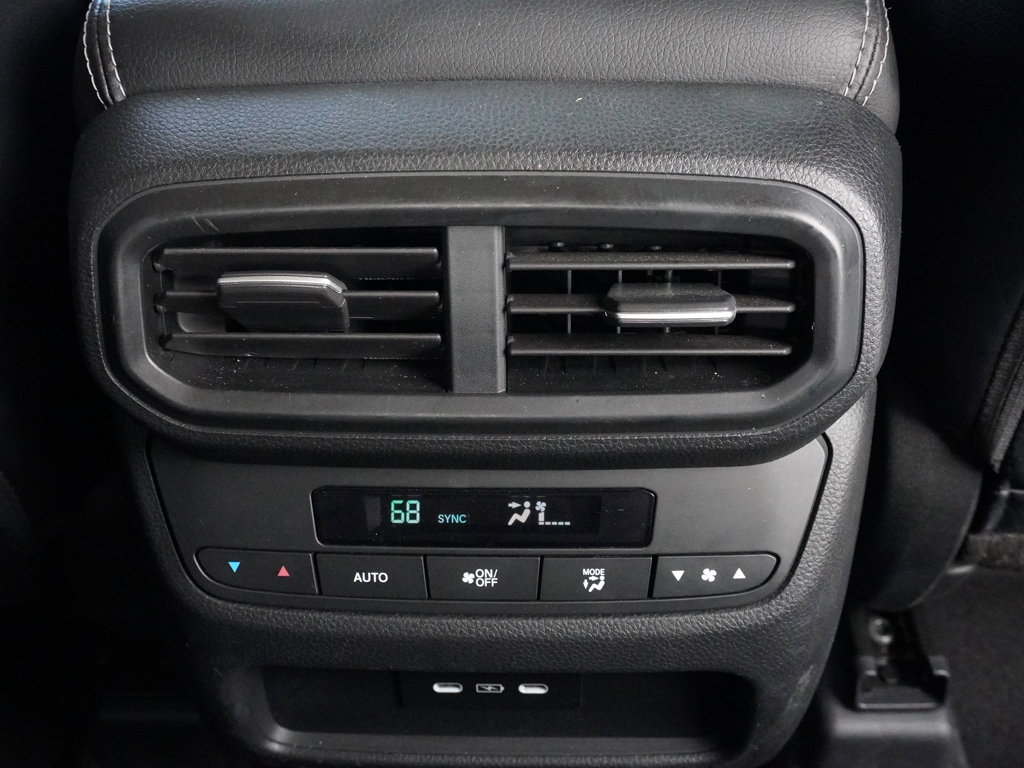 Used 2024 Honda Pilot Touring image 58