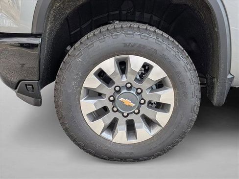 New 2026 Chevrolet Silverado 2500 Custom w/ Custom Value Package image 10