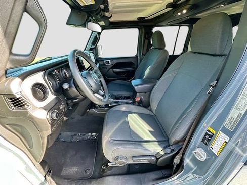 Used 2024 Jeep Wrangler Unlimited Sport AWD/4WD image 20
