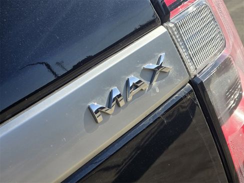 Used 2019 Ford Expedition Max Platinum image 9