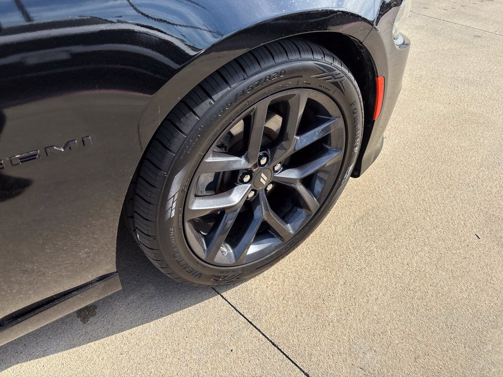 Used 2022 Dodge Charger R/T w/ Blacktop Package RWD image 13