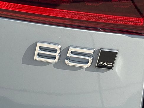 New 2026 Volvo XC60 B5 Plus w/ Protection Package Premier image 7