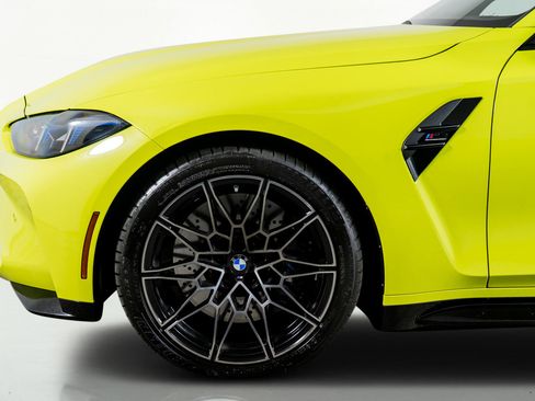 Used 2025 BMW M3 Competition w/ Executive Package image 21