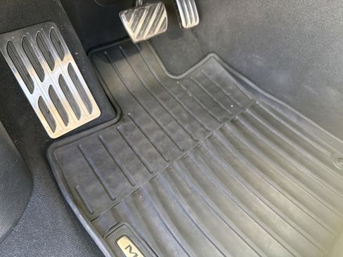 Used 2025 Acura MDX A-Spec image 17