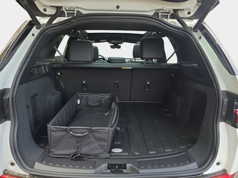 New 2025 Land Rover Discovery Sport Dynamic SE AWD/4WD image 21