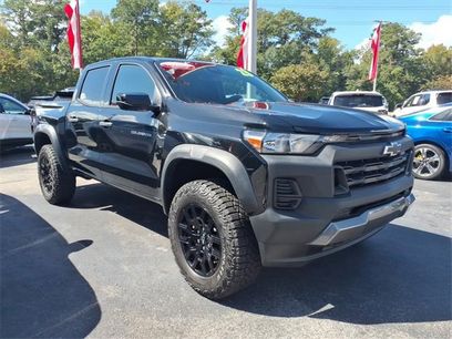 Used 2023 Chevrolet Colorado Trail Boss w/ Technology Package