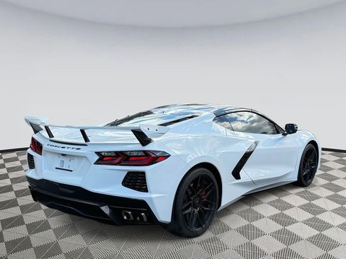 Used 2024 Chevrolet Corvette Stingray Premium Cpe w/ Z51 Performance Package image 2