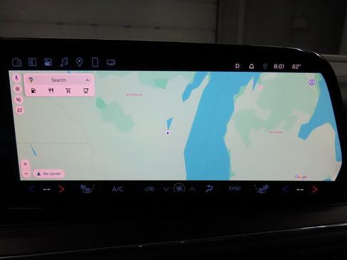 Used 2025 Chevrolet Suburban Z71 w/ Z71 Off-Road Package image 15