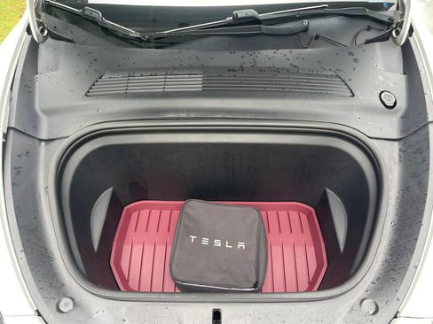 Used 2020 Tesla Model Y Performance AWD/4WD image 21