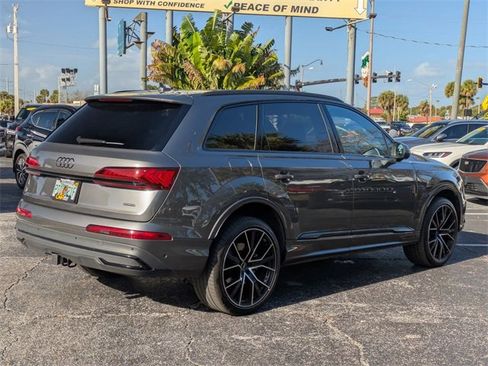 Used 2023 Audi Q7 3.0T Prestige image 5