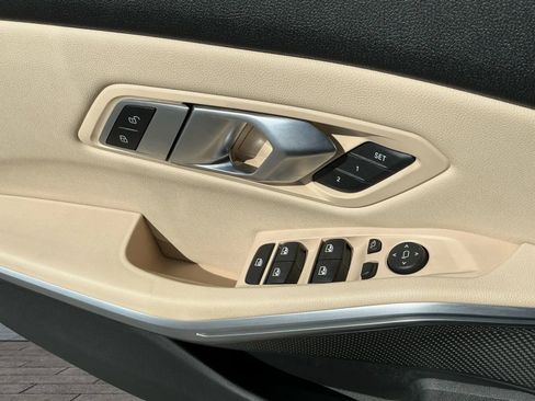 Used 2019 BMW 330i Sedan image 11