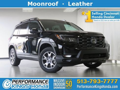Used 2023 Honda Passport TrailSport image 1