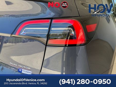 Used 2022 Tesla Model Y Performance AWD/4WD image 21