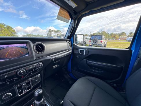 Certified 2021 Jeep Wrangler Unlimited Sport image 27