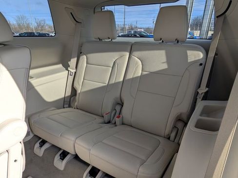 Certified 2023 GMC Acadia Denali w/ Denali Technology Package image 4