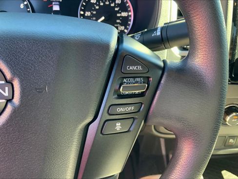 Used 2023 Nissan Frontier SV w/ Technology Package RWD image 23