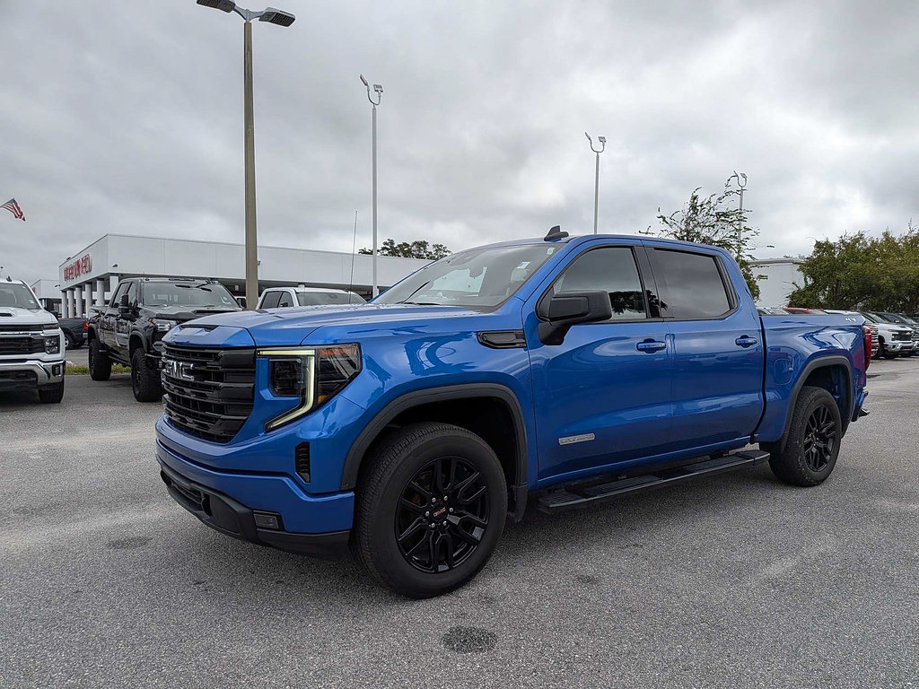 Certified 2023 GMC Sierra 1500 Elevation w/ LPO, Elevation Black Package AWD/4WD image 7
