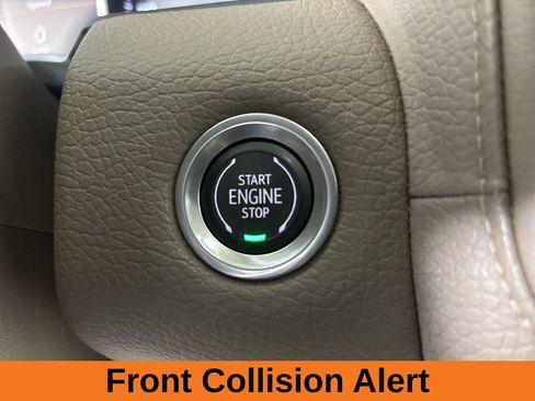 Used 2021 GMC Yukon XL Denali image 19